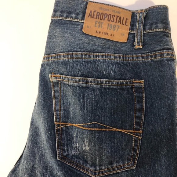 Aeropostale Mens Jeans - as good as new. Size 33W 34L. - Picture 2 of 3